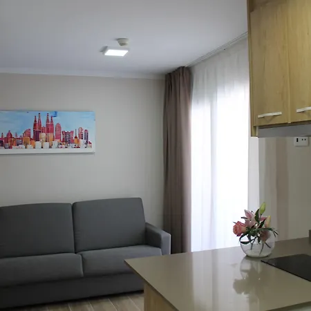 Gbh Hotel-apartamentos Caballito De Mar Lejlighed Benidorm
