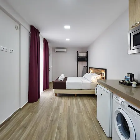 Gbh Hotel-apartamentos Caballito De Mar *